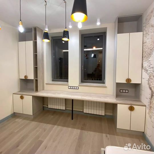 Письменный стол на двоих