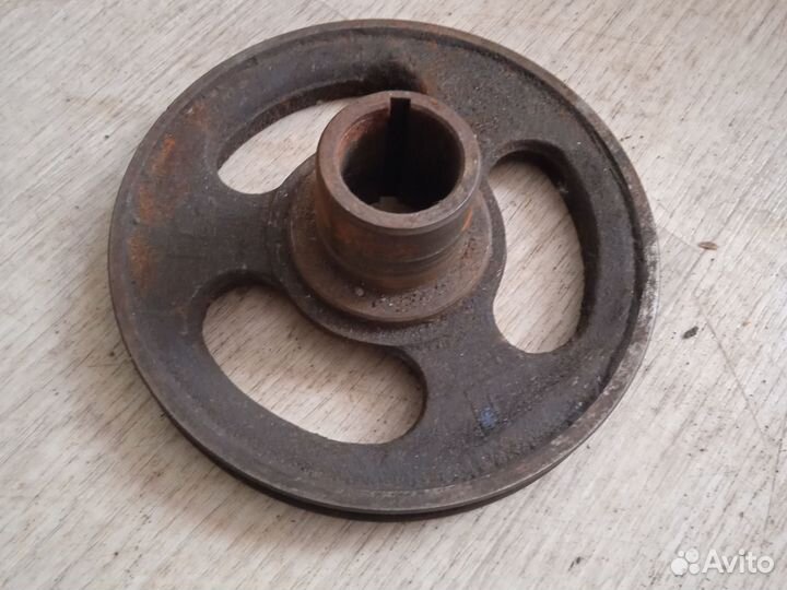 Шкив коленвала Ваз 2101-2107