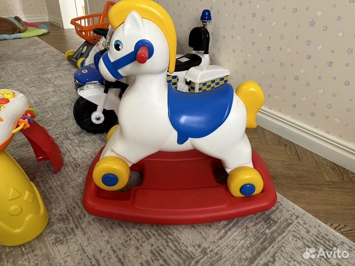 Детская лошадка каталка