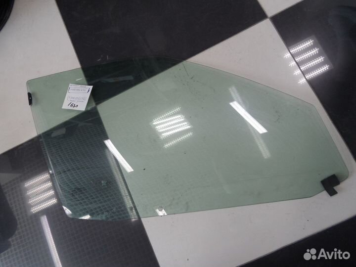 Стекло передней двери Renault Clio R