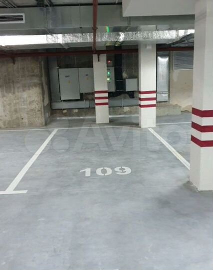 Машиноместо, 13 м²