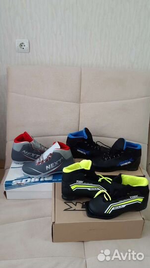 Лыжи, ботинки новые