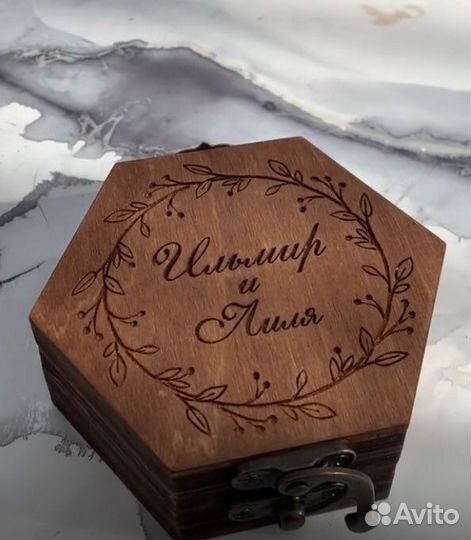 Шкатулка для обручальных колец