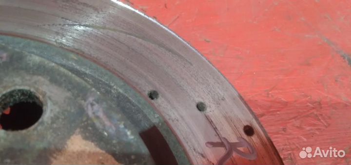 Ваз диск тормозной передний R14 с перфорацией