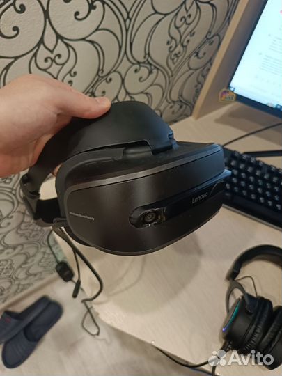 Lenovo explorer vr windows mixed reality