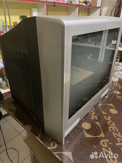 Телевизор toshiba