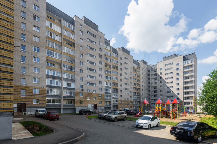 2-к. квартира, 52,1 м², 3/10 эт.