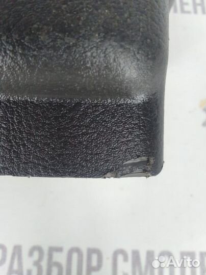 Кожух рулевой колонки Kia Sorento I (2002—2006)