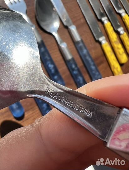 Столовые приборы