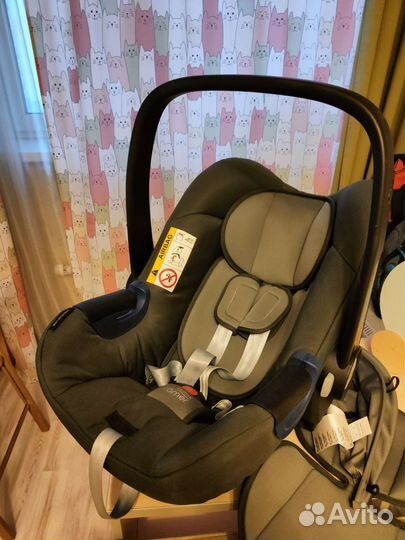 Автокресло britax romer baby-safe 2 i-size б/базы