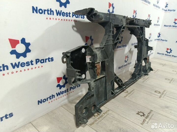 Панель кузова передний Renault Megane 3 1.5 K9K836