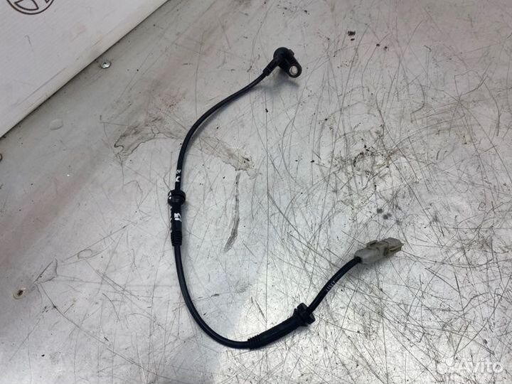 Датчик ABS задний правый Renault Logan 2 седан 1.6