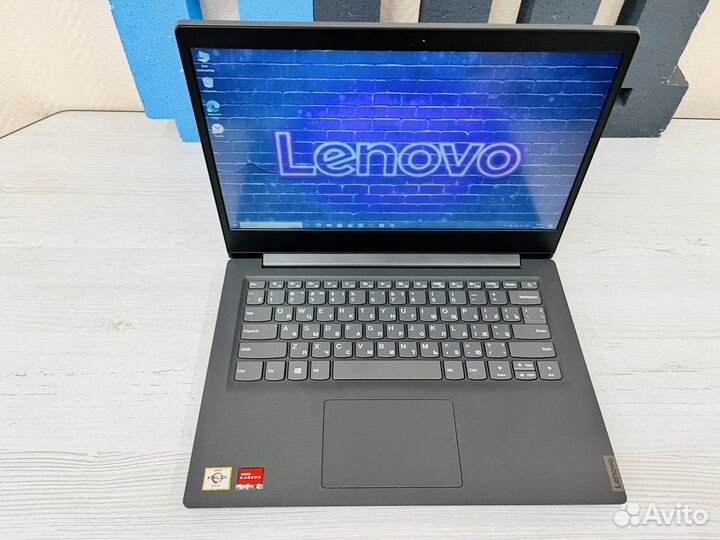 Новый Ноутбук lenovo