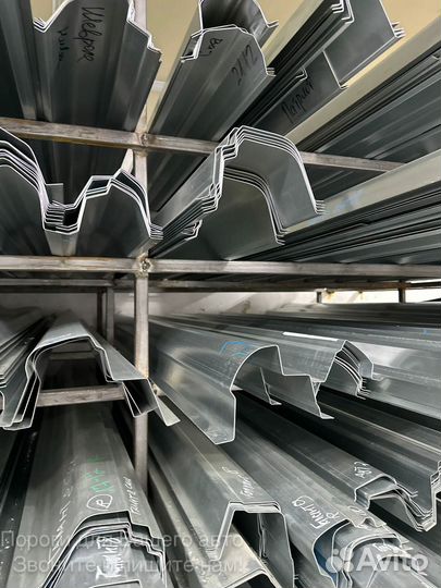 Порог Hyundai Tucson 1