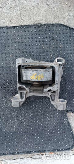 Подушка двигателя Mazda 6 GJ 2.2. Оригинал