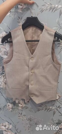 Пиджак и жилетка