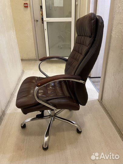Кресло бу руководителя