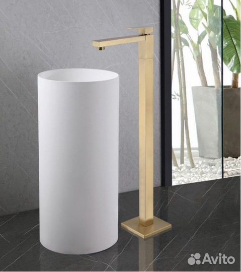 Смеситель для раковины Abber Daheim AF8241G