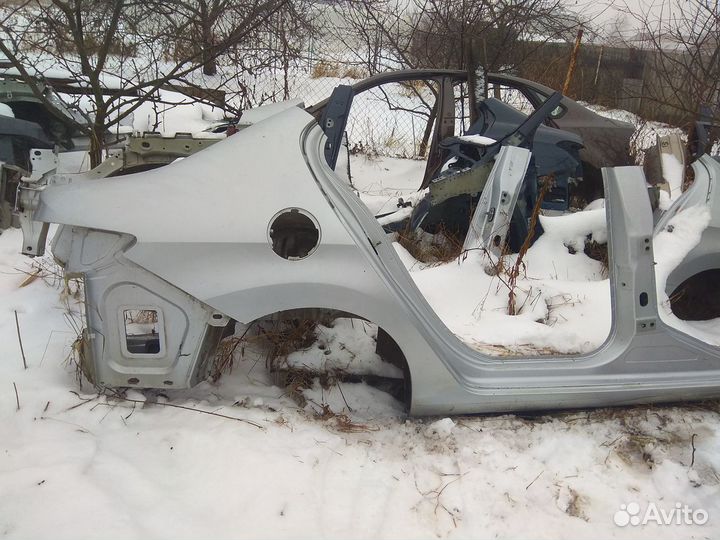 Крыло заднее правое Пежо 408 Peugeot 408