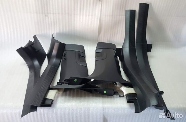 Панели стойки салона Audi A8 D3