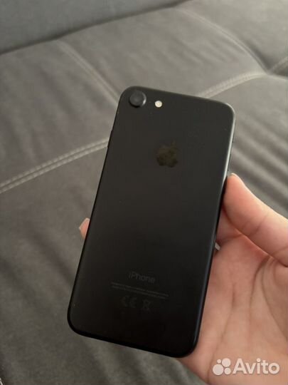 iPhone 7, 32 ГБ