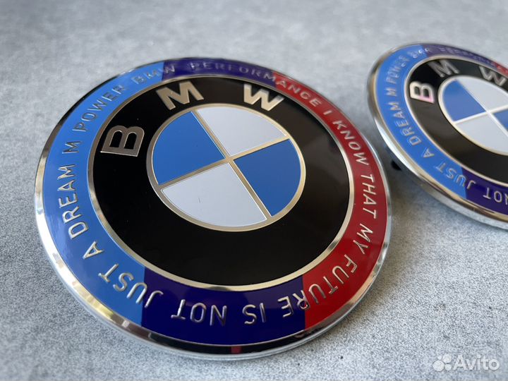 Юбилейные колпаки BMW Эмблема BMW юбилейная