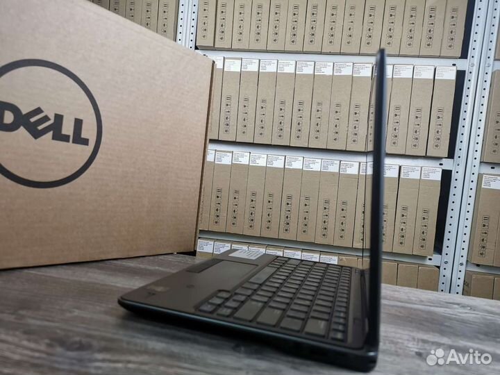 Dell ноутбук идеальное состояние