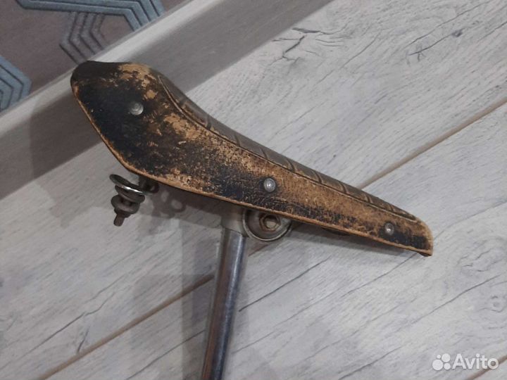 Седло для советского велосипеда газ СССР школьник