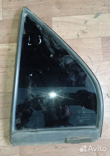 Форточка задней левой двери Mitsubishi Lancer 9