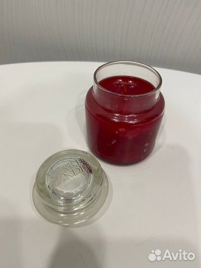 Свеча Yankee Candle - Red Velvet