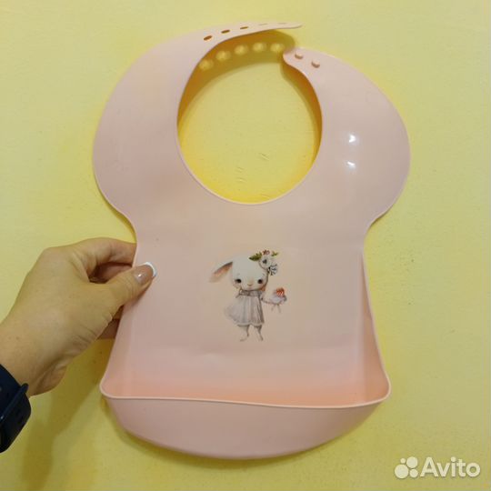 Слюнявчик силиконовый