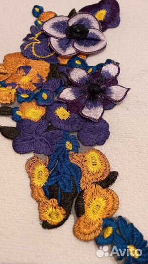 Предложите свою цену Цветы, пришивные на одежду