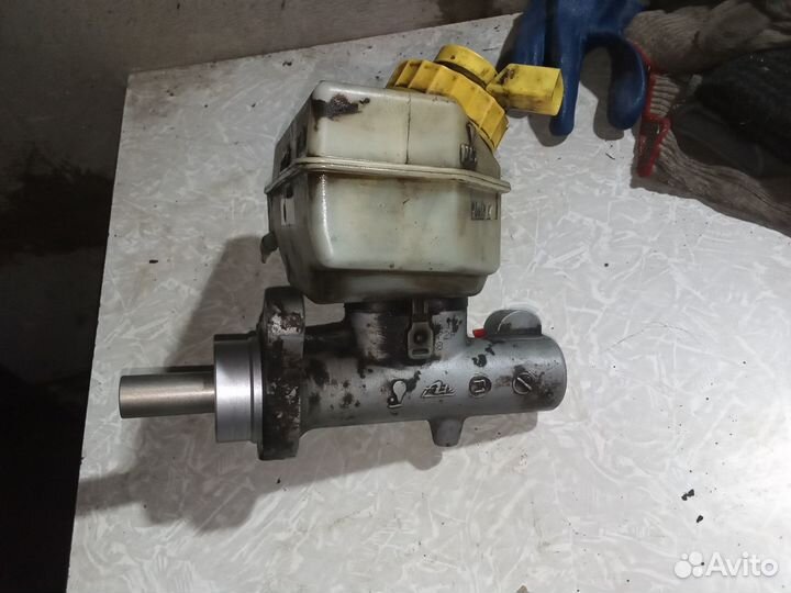 Главный тормозной цилиндр УАЗ патриот 3163