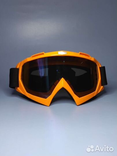 Очки спортивные