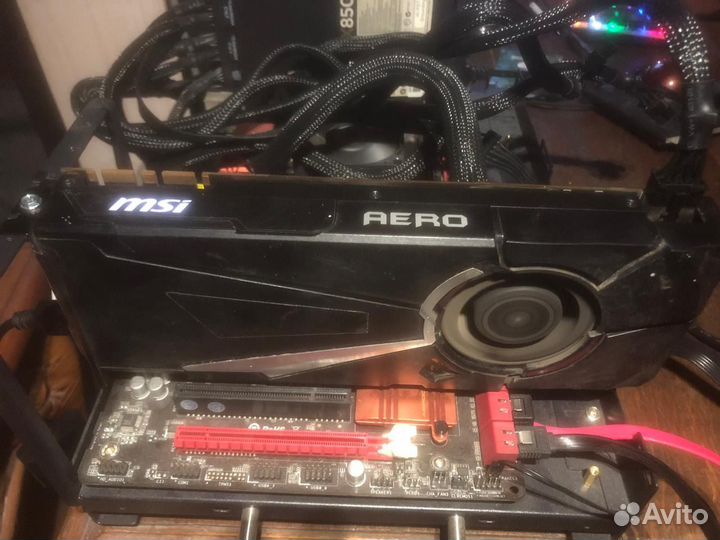 Видеокарта MSI aero 1070