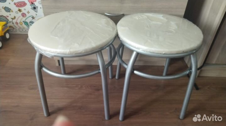 Табуретки для кухни