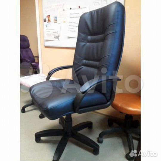 Компьютерное кресло