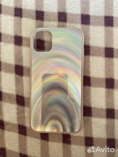 Чехол на iPhone 11