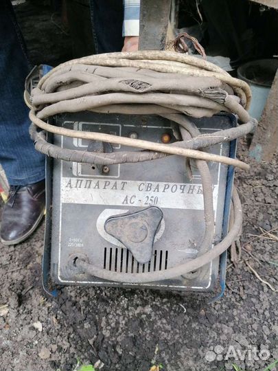 Сварочный аппарат 220/380v
