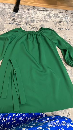 Продается платье.Одевали пару раз