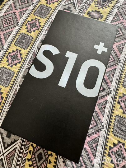 Samsung Galaxy S10+, 8/128 ГБ