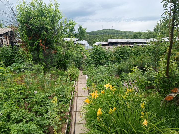 Дача 15 м² на участке 8 сот.