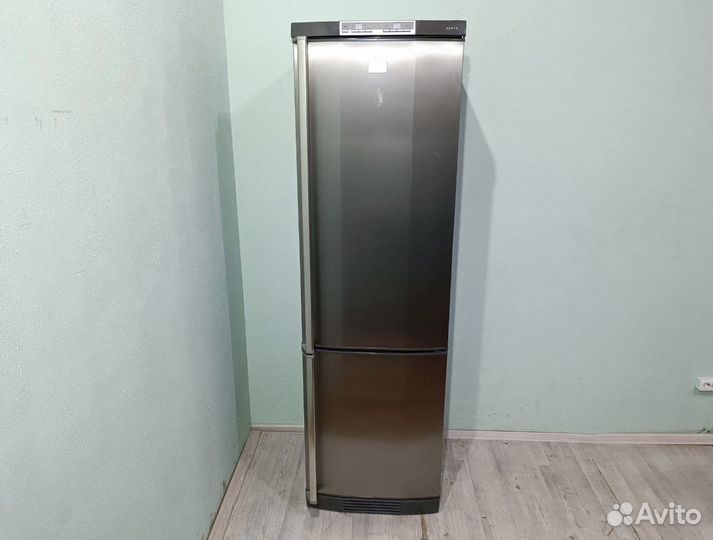 Холодильник Aeg