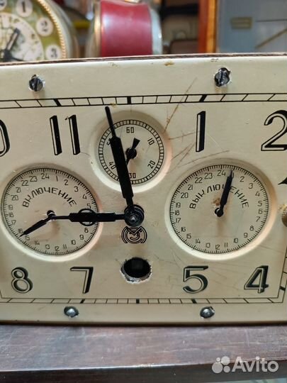Часы настольные