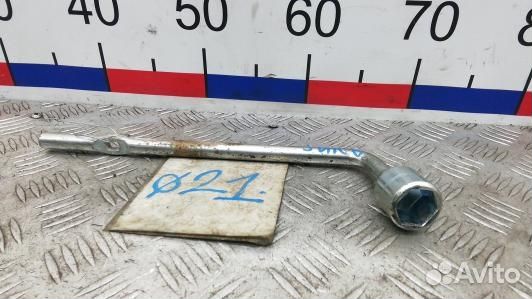 Ключ колесный hyundai santa FE 2 (5UK06VP01)