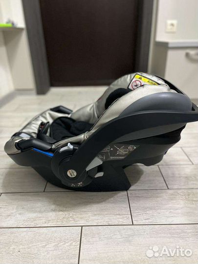 Автолюлька mima izi Go