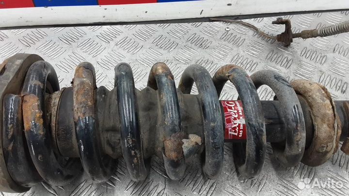 Амортизатор/стойка передняя левая Kia Sorento