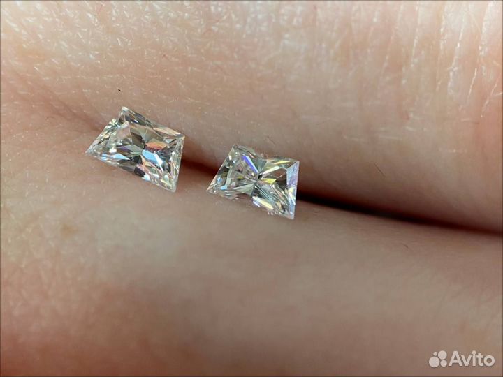 Бриллианты в огранке Трапеция 0.32 ct