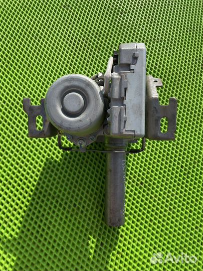 Электроусилитель нА запчасти эур руля лада веста