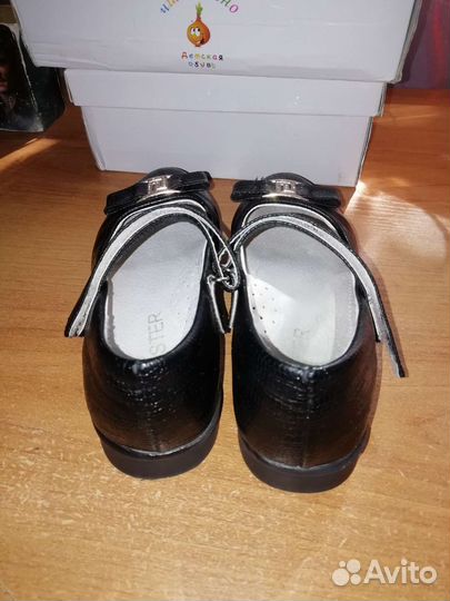 Туфли на девочку